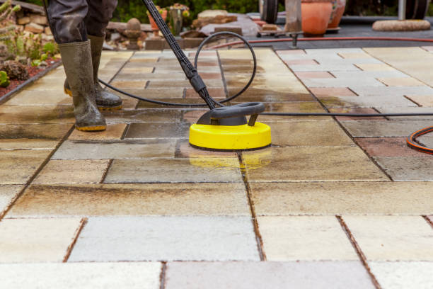 Best Gas Station Cleaning  in Dubuque, IA