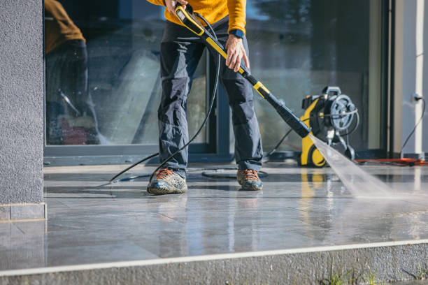 Trusted Dubuque, IA Pressure Washing Services Experts